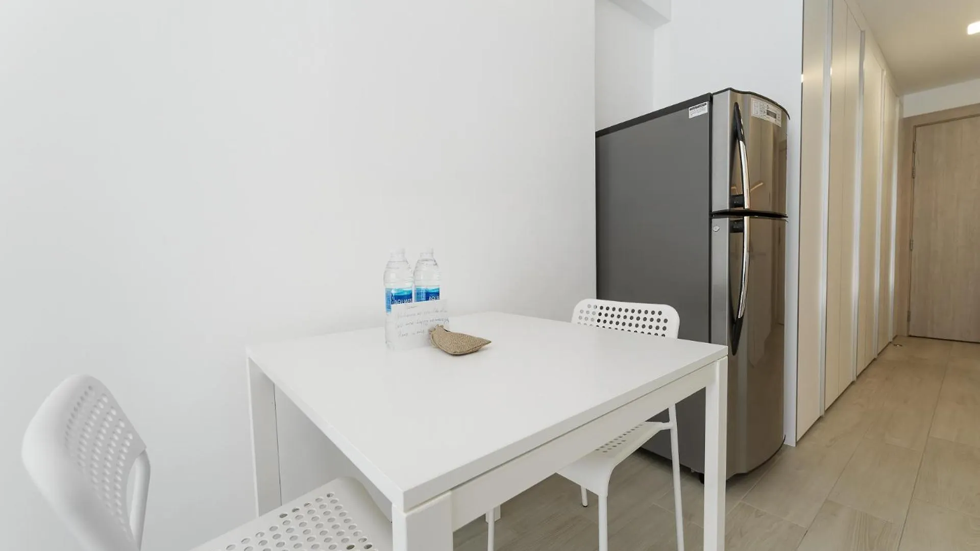 Izzzi - Luma22 Apartment Dubai 0*,